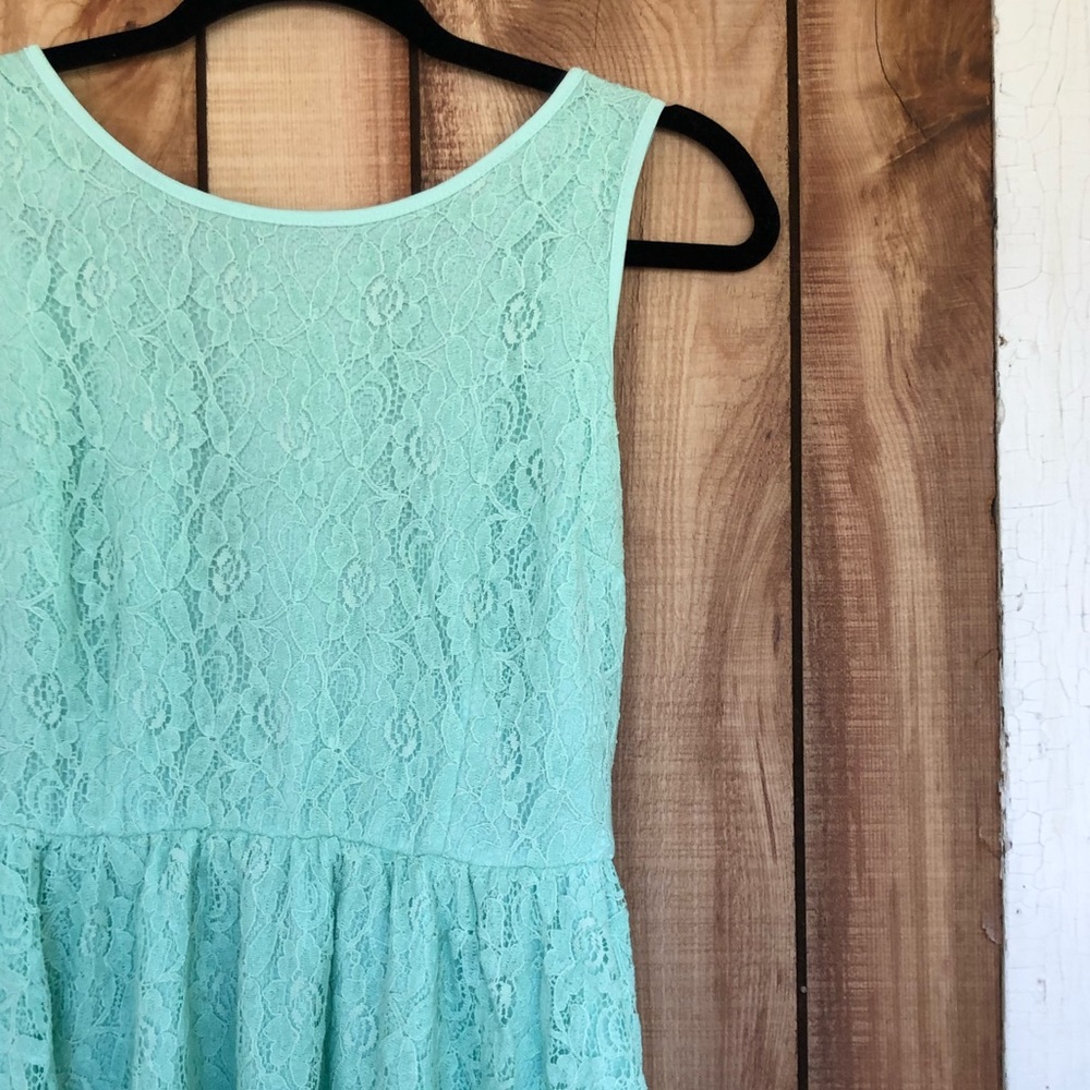 Open-back Lace Dress